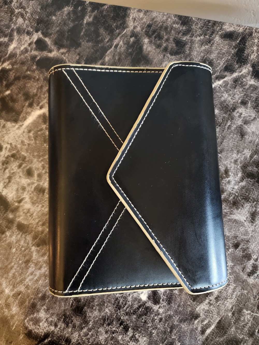 Franklin Covey Black Leather Organizer with White Contrast Stitching
